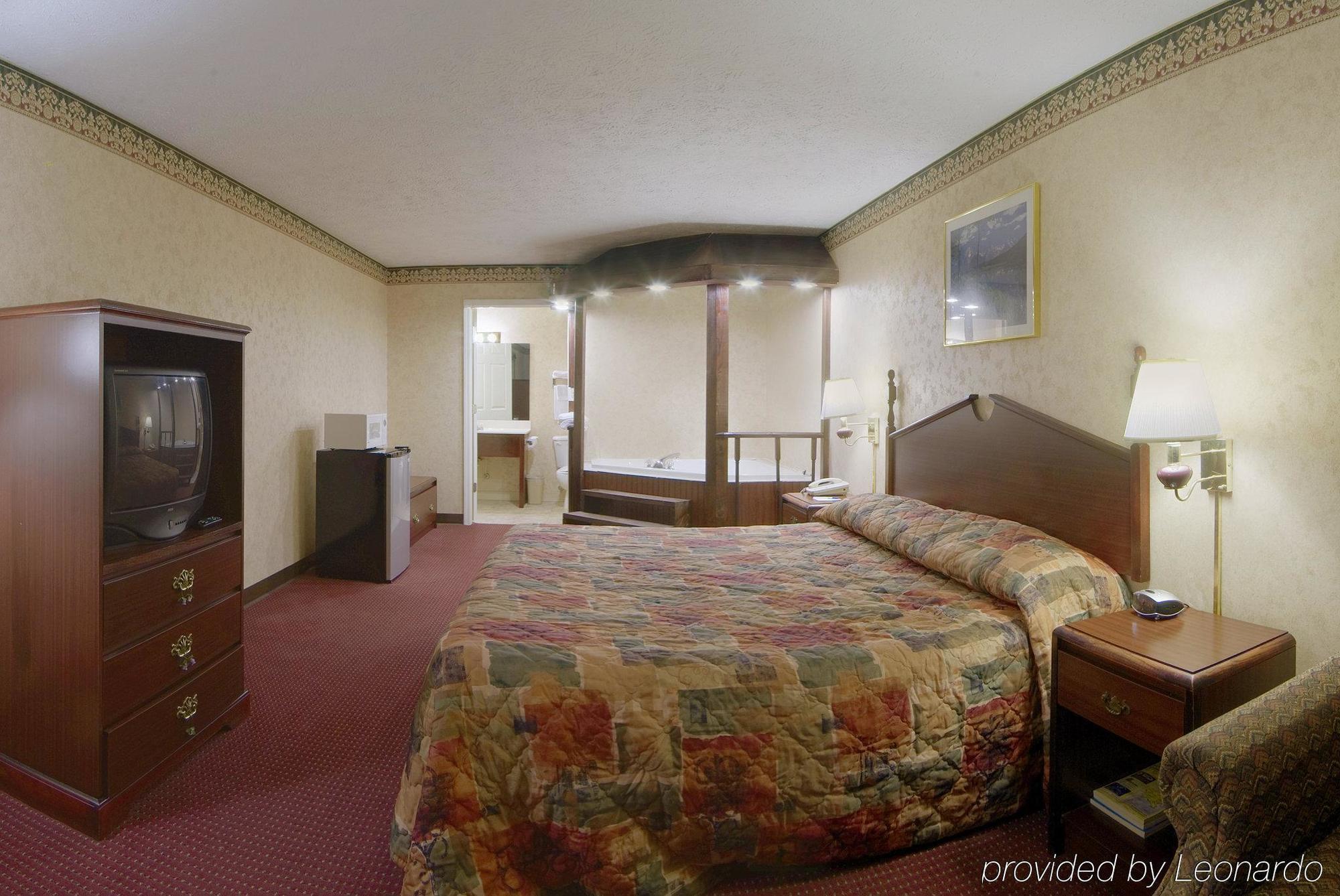 Americas Best Value Inn & Suites Mt. Pleasant Mount Pleasant Εξωτερικό φωτογραφία