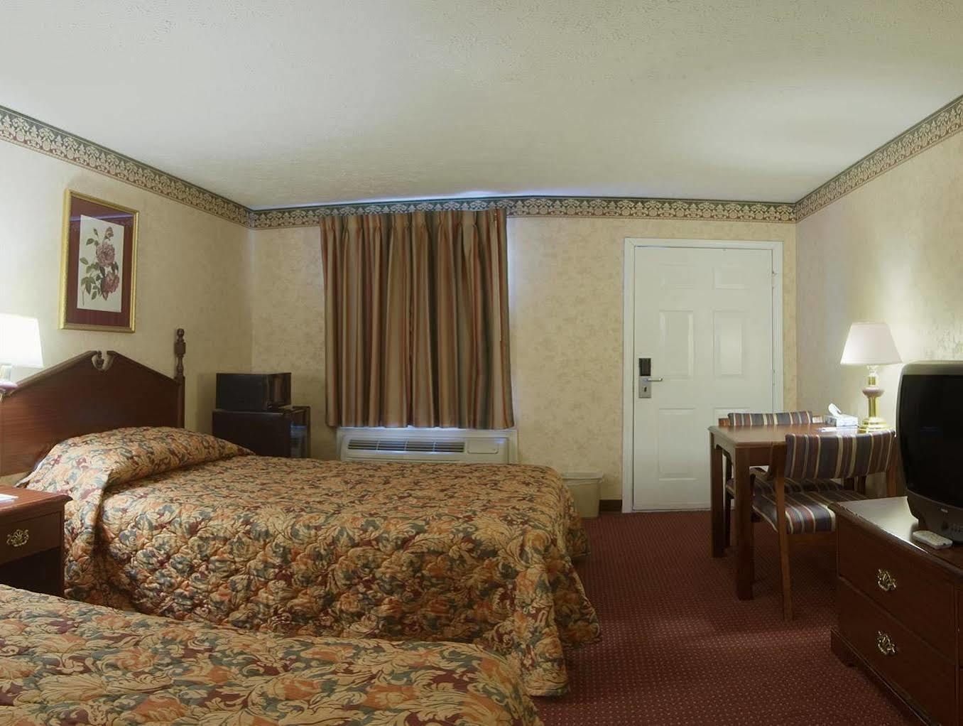Americas Best Value Inn & Suites Mt. Pleasant Mount Pleasant Εξωτερικό φωτογραφία